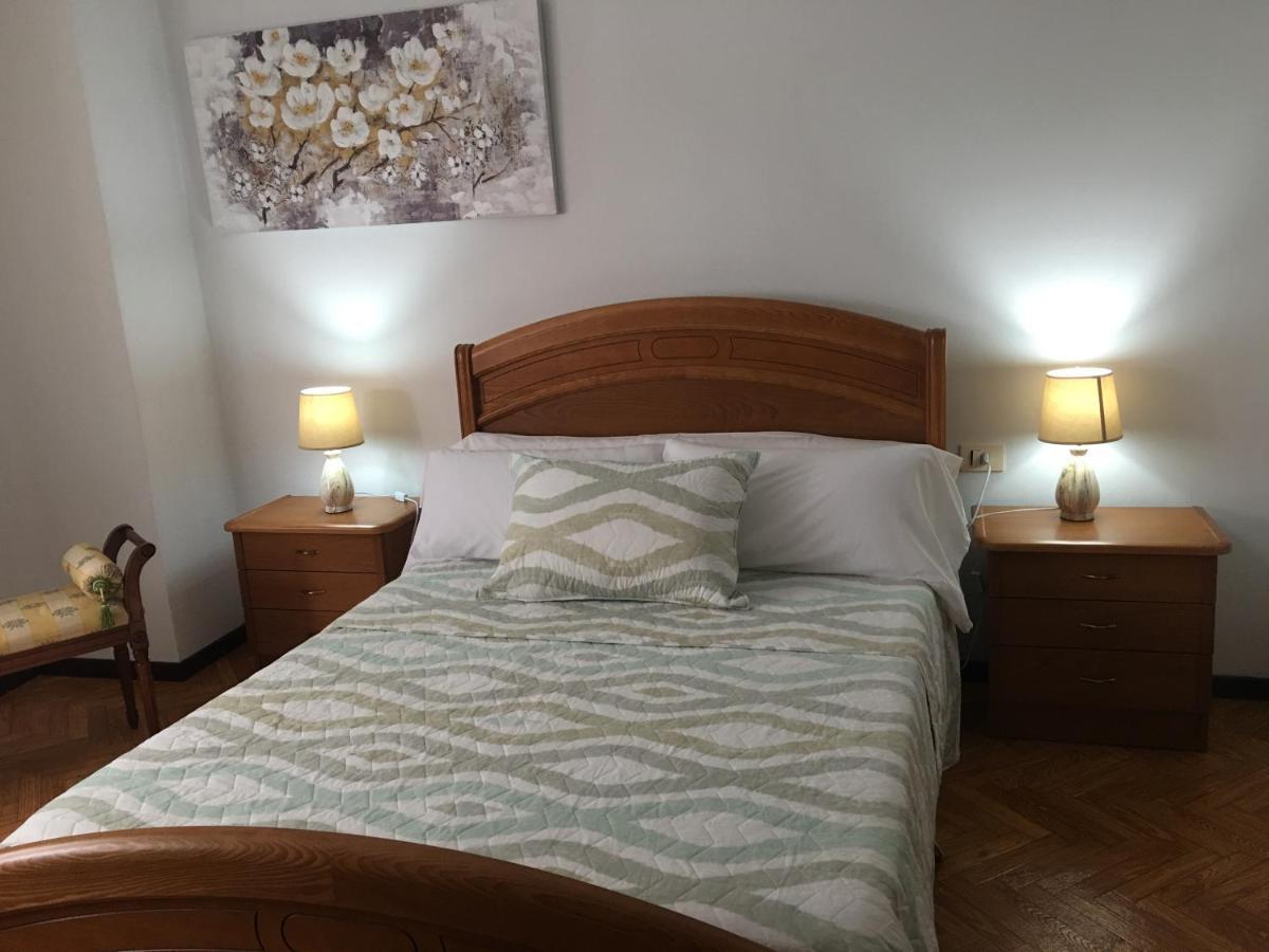 Apartamentos Galicia Norte Porto de Espasante Kültér fotó