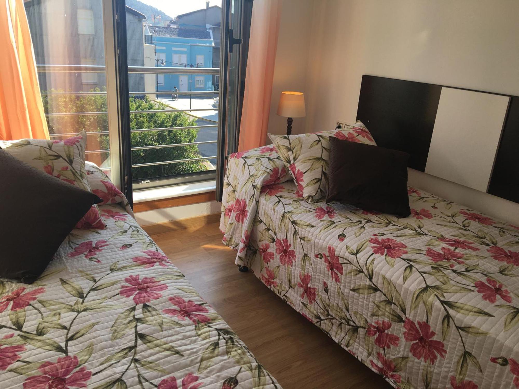Apartamentos Galicia Norte Porto de Espasante Kültér fotó