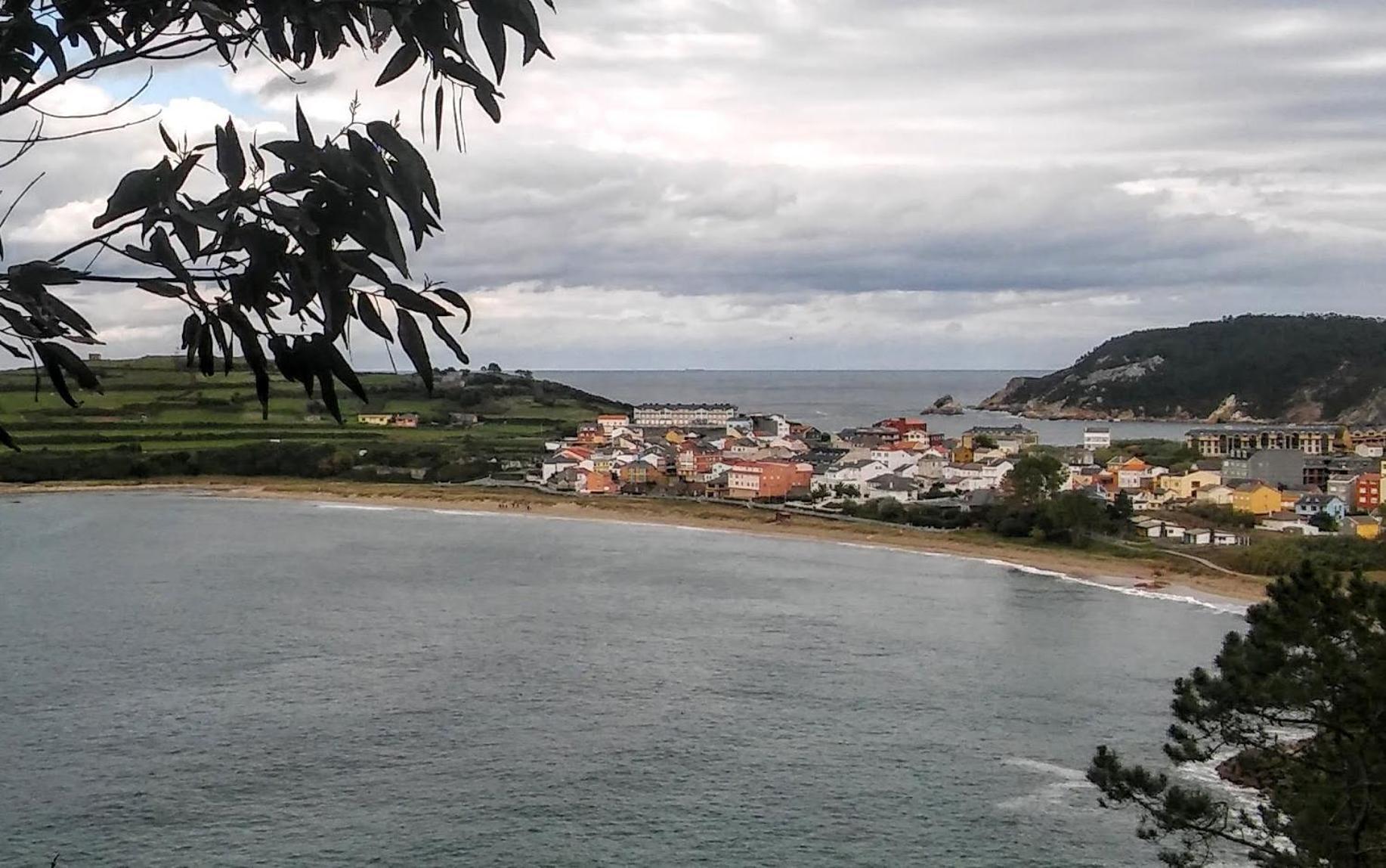 Apartamentos Galicia Norte Porto de Espasante Kültér fotó