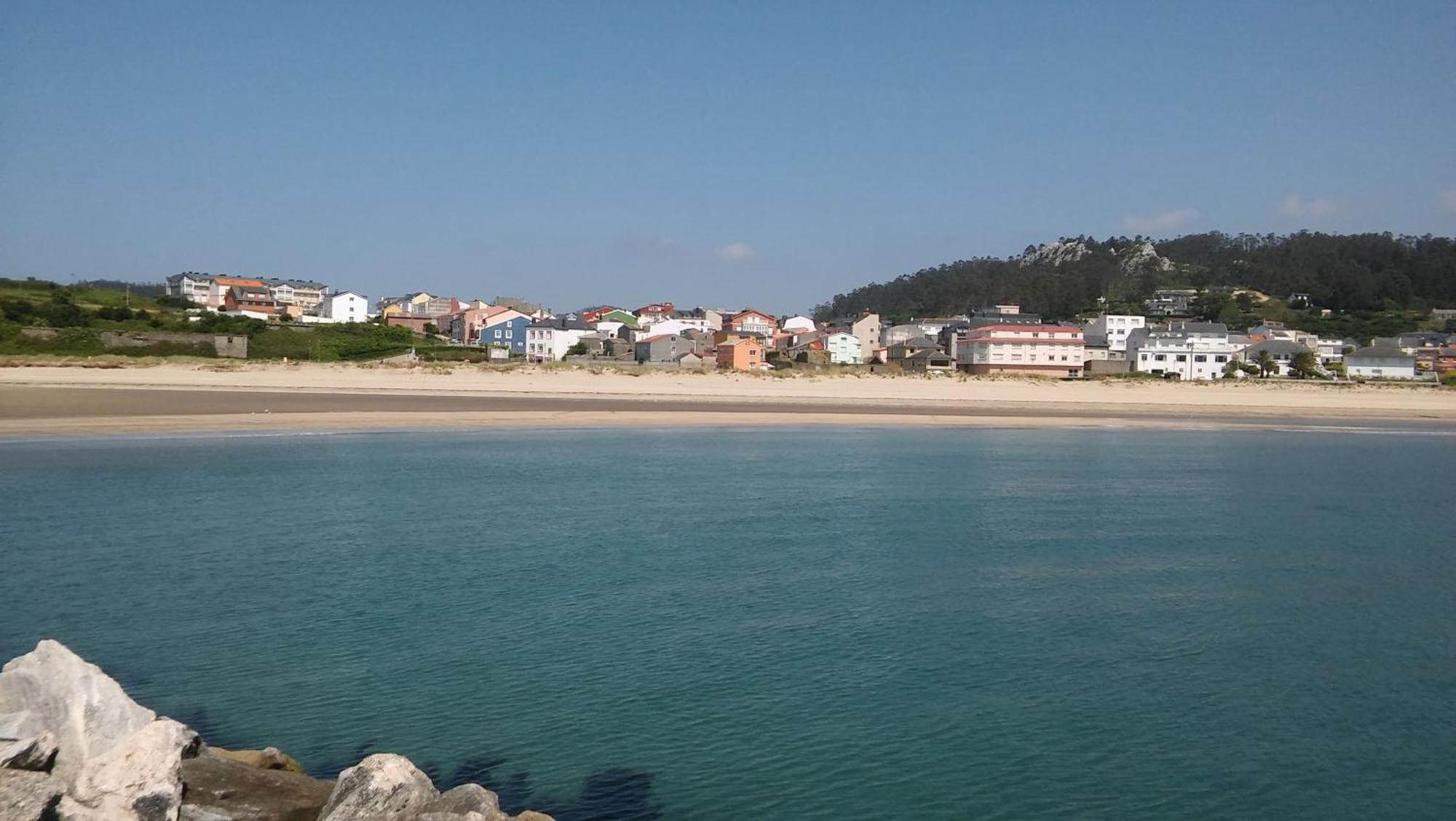 Apartamentos Galicia Norte Porto de Espasante Kültér fotó